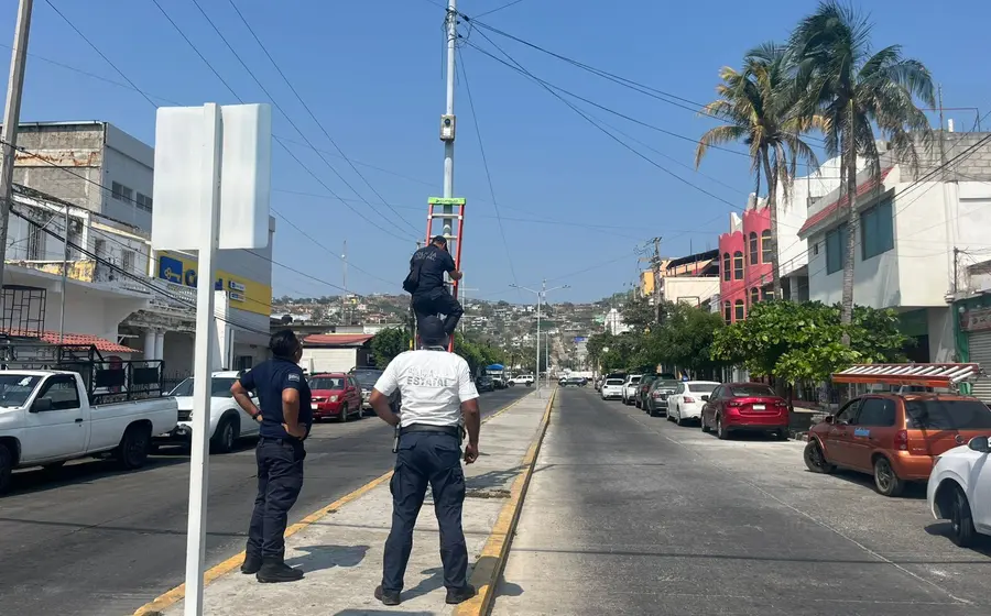 Salina Cruz: Marina y Policía desmantelan red de vigilancia pirata.