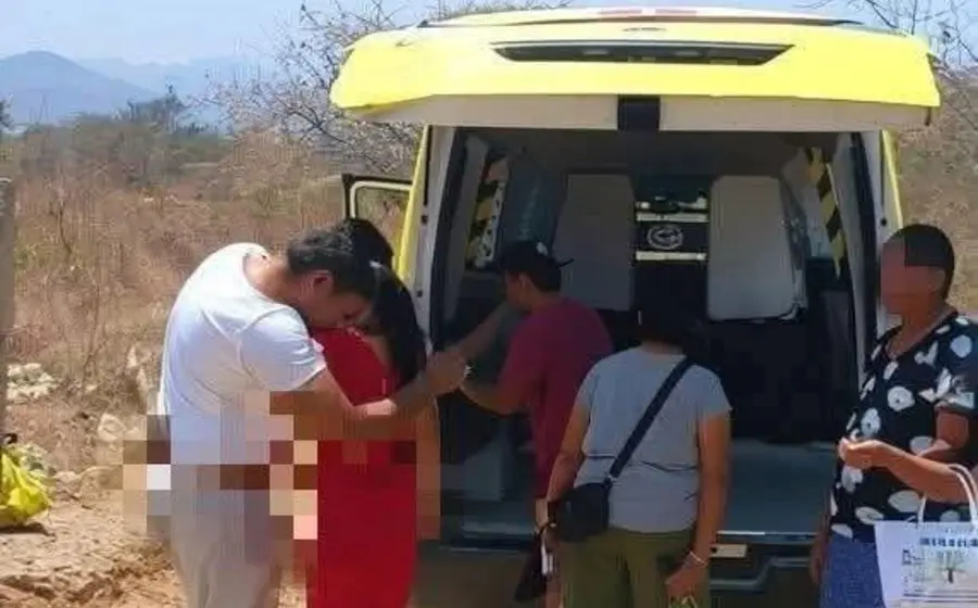 Un repartidor de Mercado Libre sufrió robo de mercancía.