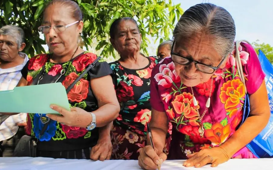 Pueblos indígenas dicen NO: rechazan partido político “indígena” en Oaxaca.