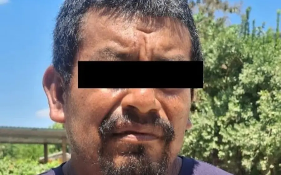 Fiscalía captura a sujeto tras homicidio calificado de su hermano.