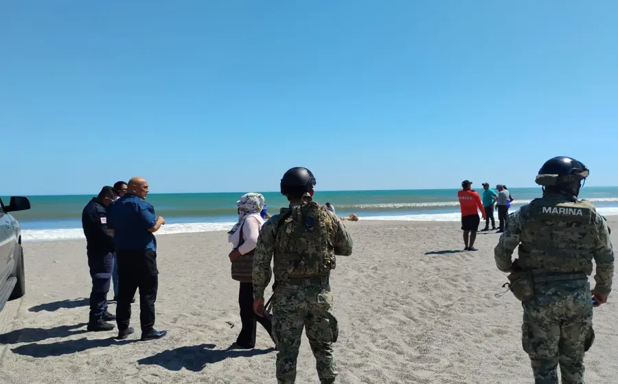 Marina mantiene operativo para localizar a joven desaparecida en San Mateo del Mar. 