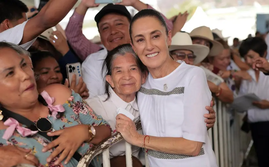 En Morelos entregó certificados de propiedad.
