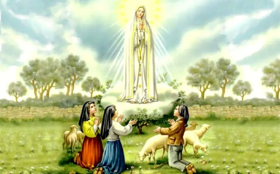 Hace 109 años, en Portugal, la Virgen se apareció ante tres pastorcitos.