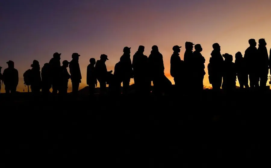 Repatriaciones continúan: cientos de mexicanos regresan cada día al país.