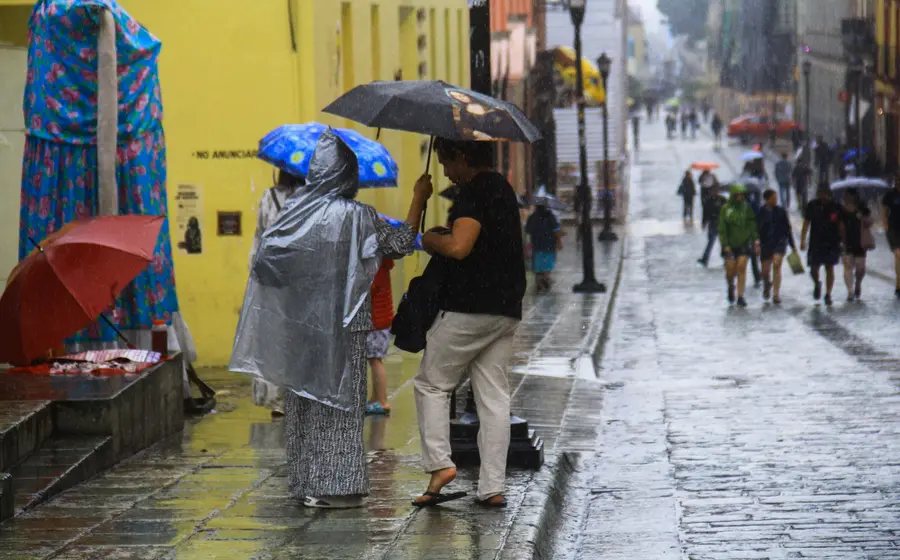 Pronostican chubascos intensos y posibles afectaciones por mal clima.