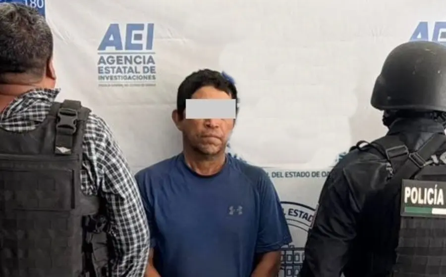 Sergio A.T.P., fue detenido acusado de violar a su hija en Chiapas y San Pedro Pochutla.