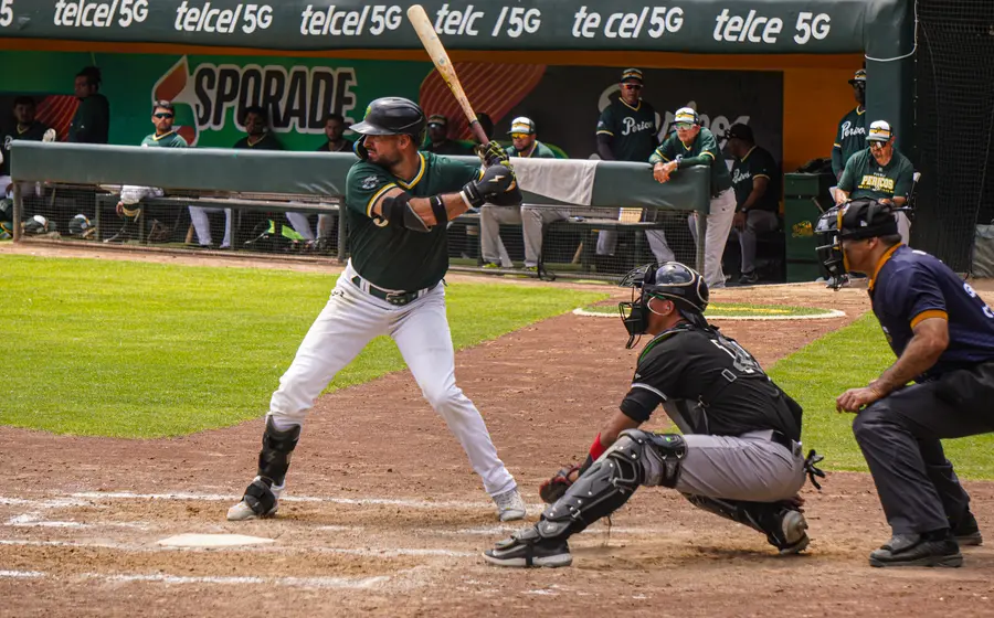 Pericos definió desde el primer tercio del juego