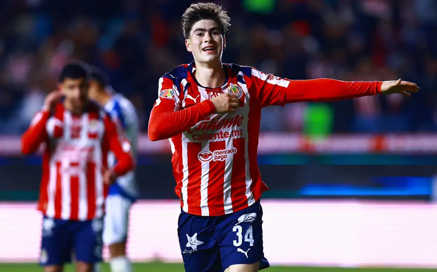 rmando González apunta a ser el primer bicampeón de goleo de Chivas