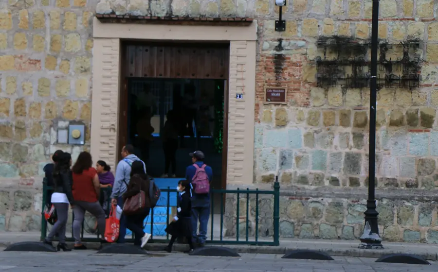 Más de 12 mil escuelas reabren en Oaxaca tras Semana Santa.