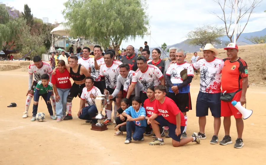  Neza, campeón de la categoría 40 y más