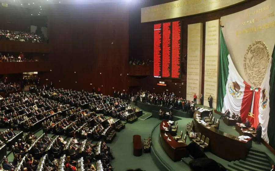 El Senado aprobó la reforma electoral del Gobierno Federal en su versión diluida.
