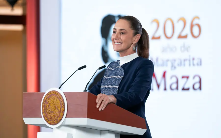 Claudia Sheinbaum durante el evento de entrega de casas del programa Vivienda para el Bienestar en Yucatán, un acto de justicia social.