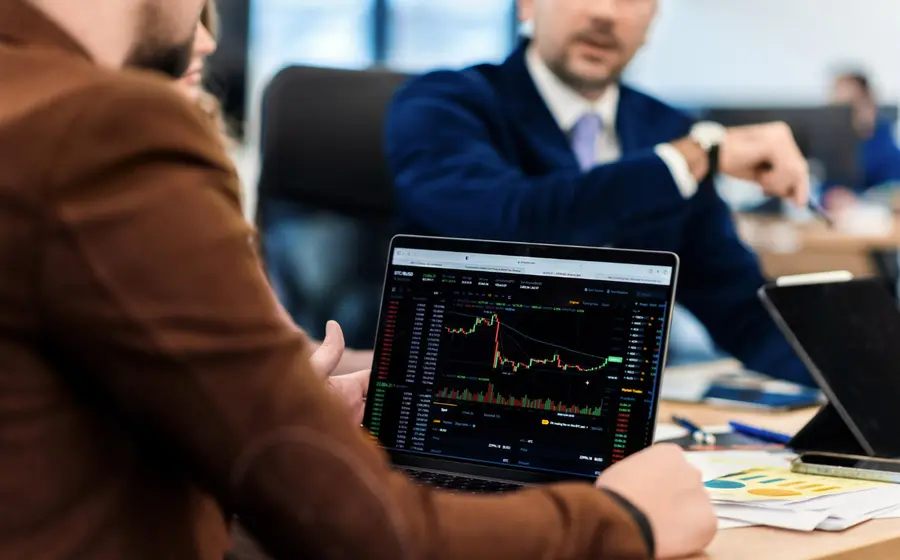 El indicador VWAP y 5 claves más: Jorge Luces revela cómo canaliza sus inversiones para un trading efectivo.