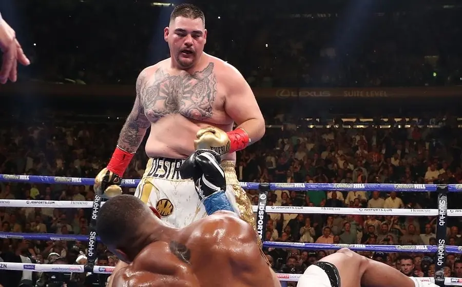 El boxeador de peso pesado Andy Ruiz, quien podría regresar al cuadrilátero para volver a pelear profesionalmente en el año 2026.