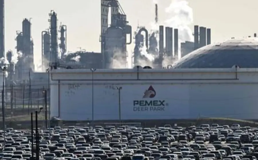 Una instalación de Petróleos Mexicanos (Pemex), donde la producción de hidrocarburos líquidos ha registrado su caída más pronunciada de los últimos años.