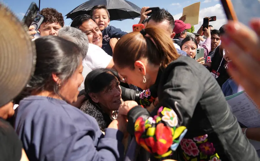 La Presidenta Claudia Sheinbaum durante el arranque de su gira nacional de agradecimiento por los estados de Tlaxcala e Hidalgo este fin de semana.