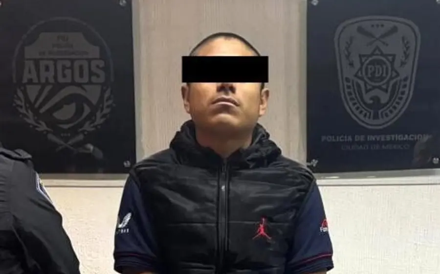 Fotografía del presunto responsable de abuso a un menor en la Cuenca, quien fue detenido por las autoridades en la Ciudad de México (CDMX).