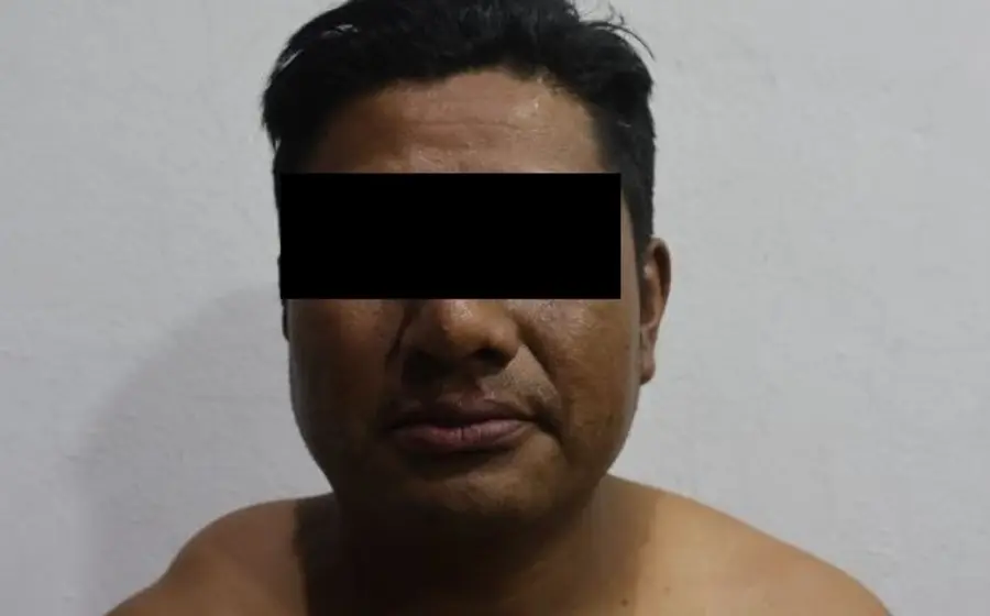 El presunto agresor de un conductor del transporte público es puesto a disposición del Ministerio Público tras ser detenido por las autoridades.