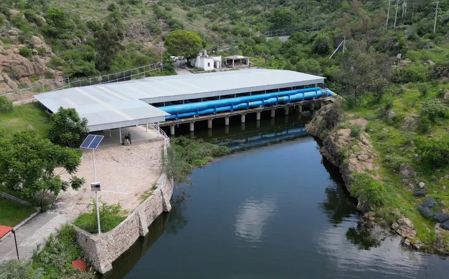 Vista panorámica del proyecto de tecnificación del Distrito de Riego 001 Pabellón, mostrando la nueva infraestructura hidráulica para optimizar el uso del agua.