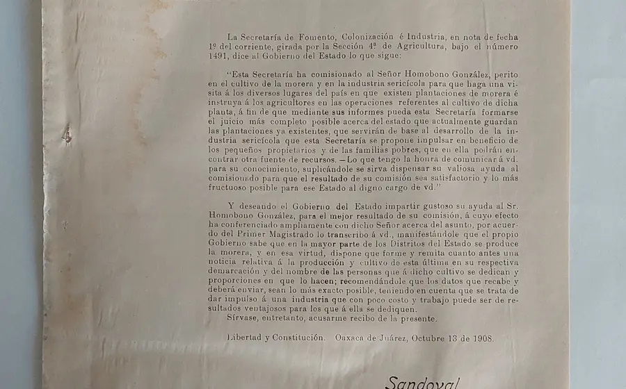 Documento del Periódico Oficial que muestra la comisión asignada a Homobono González para el plan de rescate de la sericultura en Oaxaca.