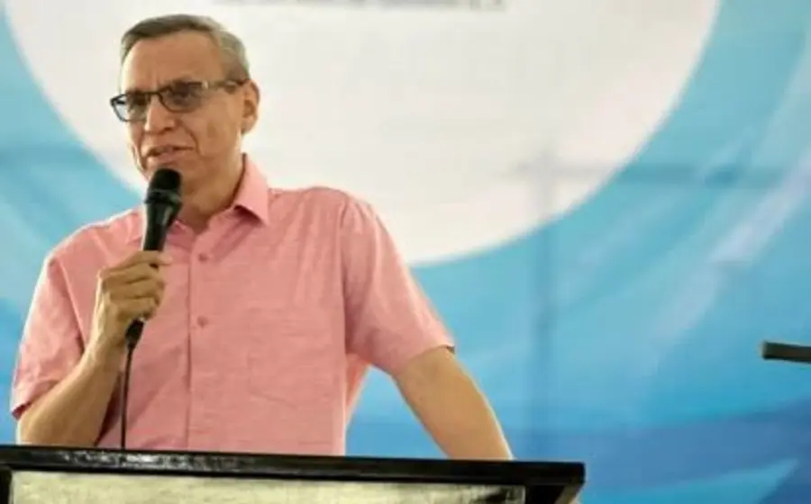 Juan Antonio Hernández, presidente de Copaceo, en un retrato para el artículo sobre la importancia de confiar en la ayuda de Dios.
