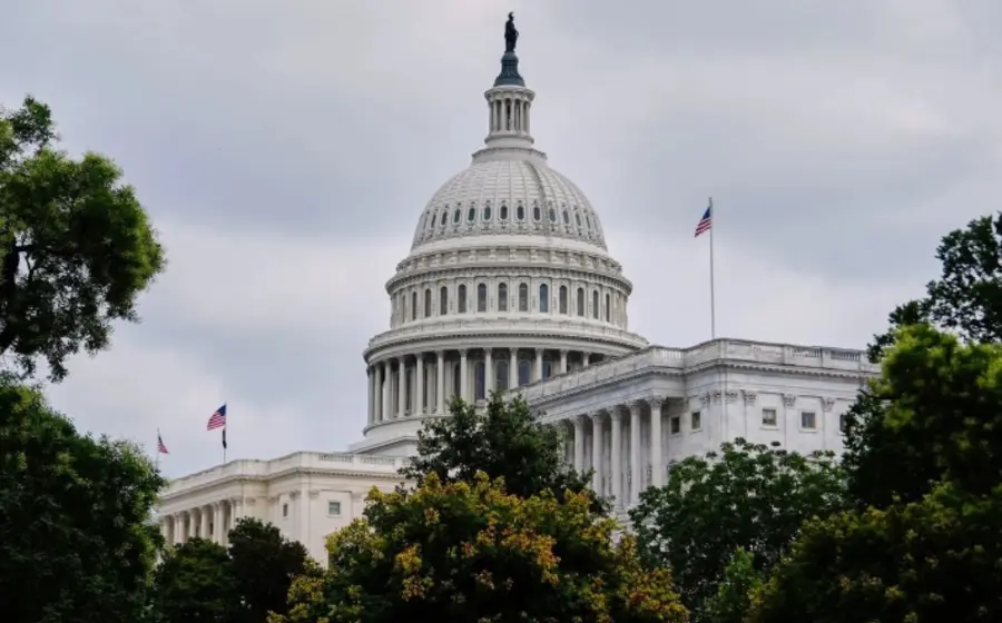 El senador Marco Rubio encabeza una sesión a puerta cerrada en el Capitolio de Estados Unidos para discutir un informe sobre Venezuela.