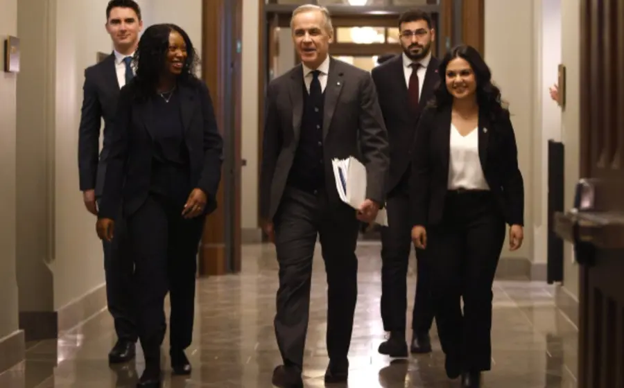 Mark Carney, figura clave de Canadá, reafirma su compromiso con el tratado de libre comercio T-MEC en el contexto de las relaciones comerciales.
