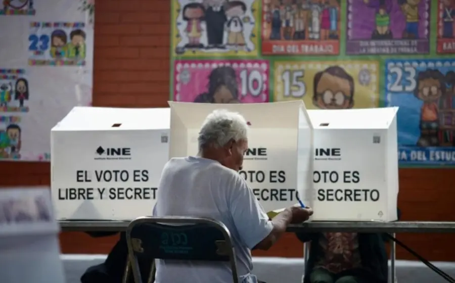 Un representante de Colefom exhorta a los actores políticos a sumarse al debate sobre la reforma electoral propuesta por Claudia Sheinbaum.