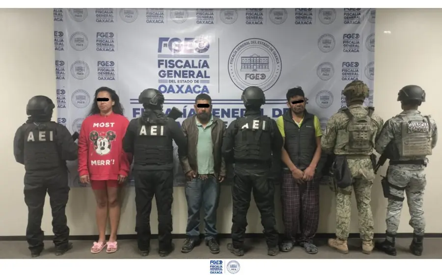 Tres personas son detenidas por autoridades durante un operativo de seguridad contra el narcomenudeo en la región de los Valles Centrales.