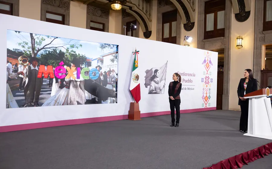 Sheinbaum presume boom turístico y anticipa más visitantes con el Mundial.