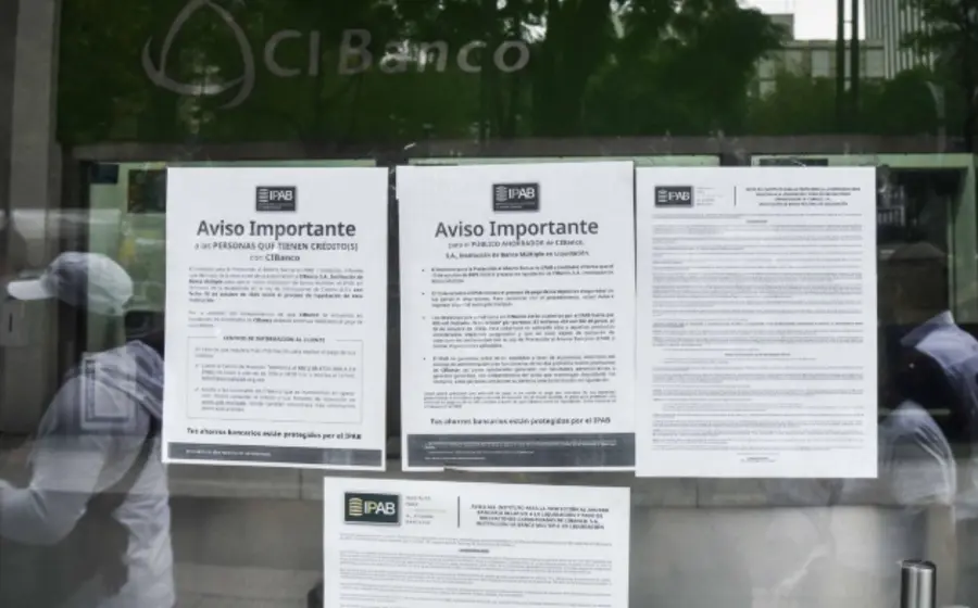 Ilustración sobre el aumento de multas al sistema financiero, donde las sanciones fueron marcadas por señalamientos de Estados Unidos durante 2025.