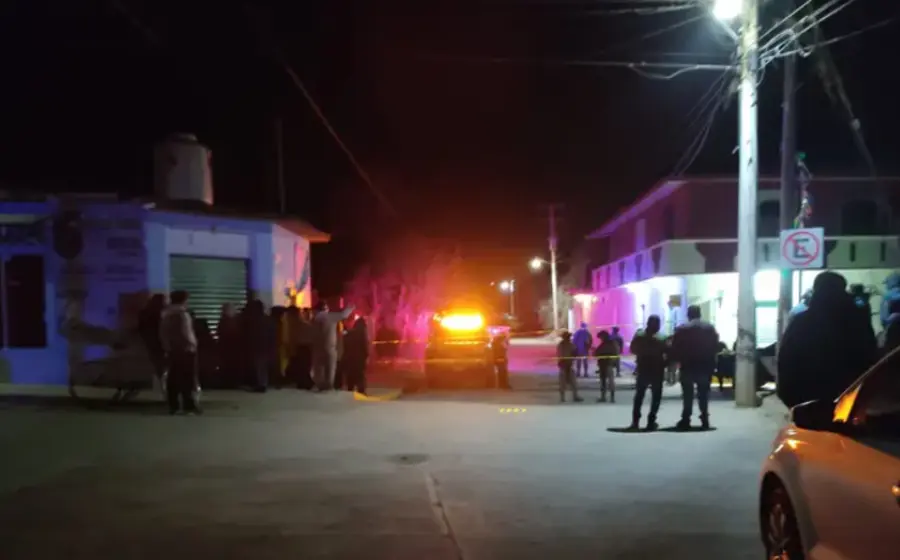 Dosis de droga encontradas por las autoridades como evidencia en el bar de Tlalixtac donde dos personas fueron asesinadas.