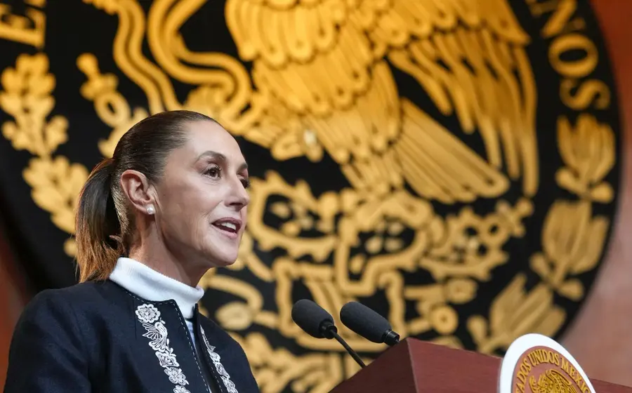 La Presidenta Claudia Sheinbaum en un discurso oficial, donde afirma que México no regresará a un régimen de corrupción y privilegios.