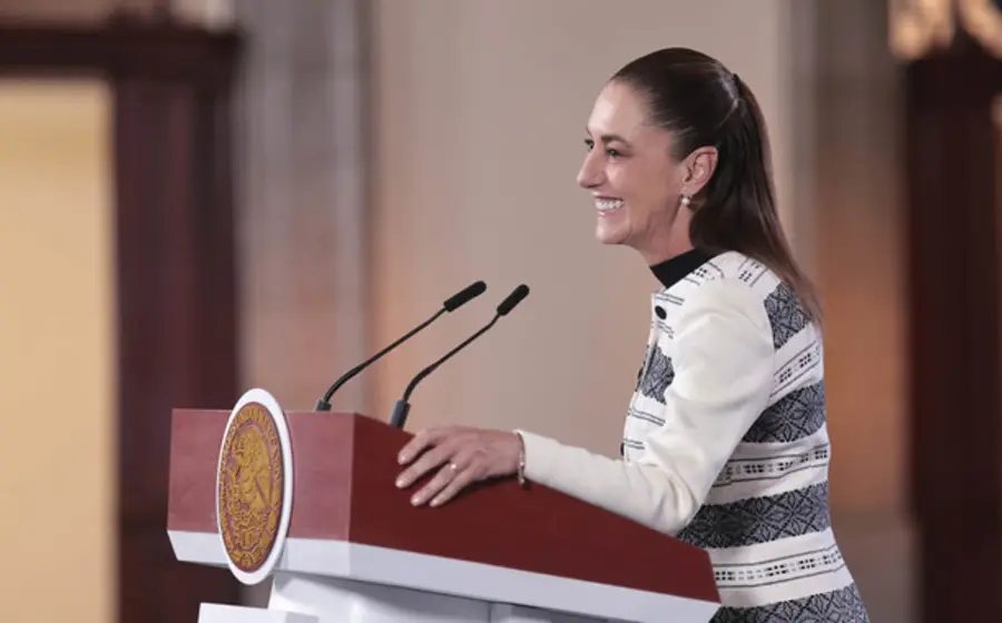 Claudia Sheinbaum presenta su Plan de Infraestructura 2026-2030, el cual contempla inversiones en energía, trenes, agua, carreteras y salud.