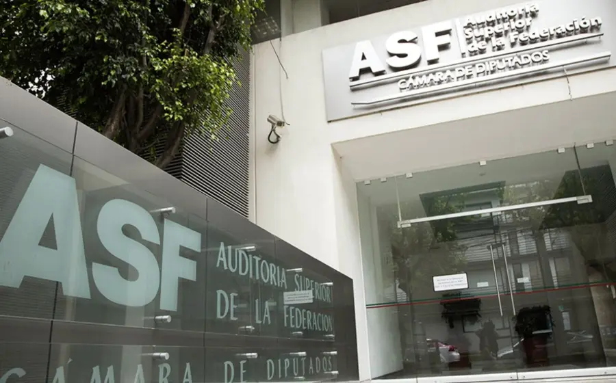 Un recinto oficial vacío ilustra la falta de aspirantes en la convocatoria para seleccionar al nuevo titular de la Auditoría Superior de la Federación.