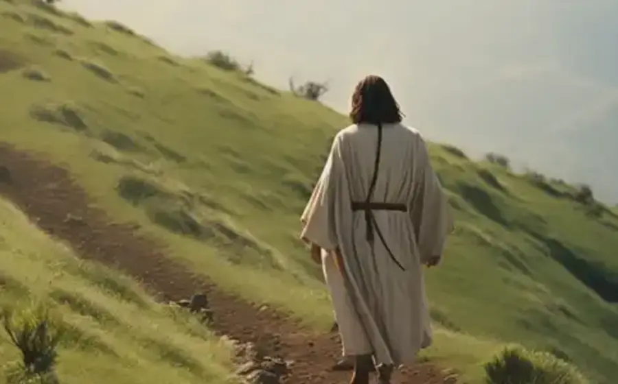 Una representación de Cristo que acompaña la reflexión sobre cómo llegar a él por la fe y ser sal de la Tierra y luz del Mundo.