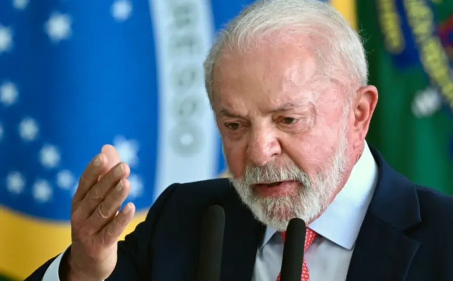 El presidente de Brasil, Lula da Silva, quien declaró estar dispuesto a dialogar con Donald Trump y defendió que la soberanía de su país es sagrada.