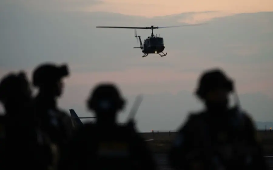 Militares de Guatemala refuerzan la vigilancia en la frontera con México como parte de la estrategia contra el narcotráfico.