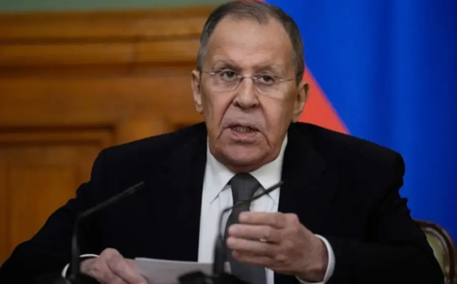 Fotografía de Serguei Lavrov, el canciller de Rusia, quien lamentó que el gobierno de Trump no cumpliera con los acuerdos de Alaska.
