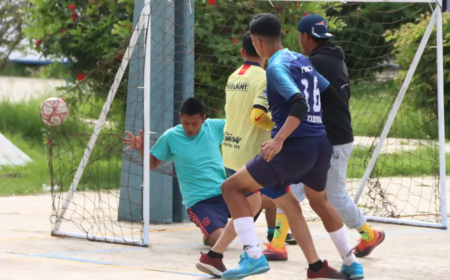 Anuncian el próximo torneo de baby fut en la agencia de Policía Maguey, en Tamazulápam Mixe, para las categorías libre y veteranos.