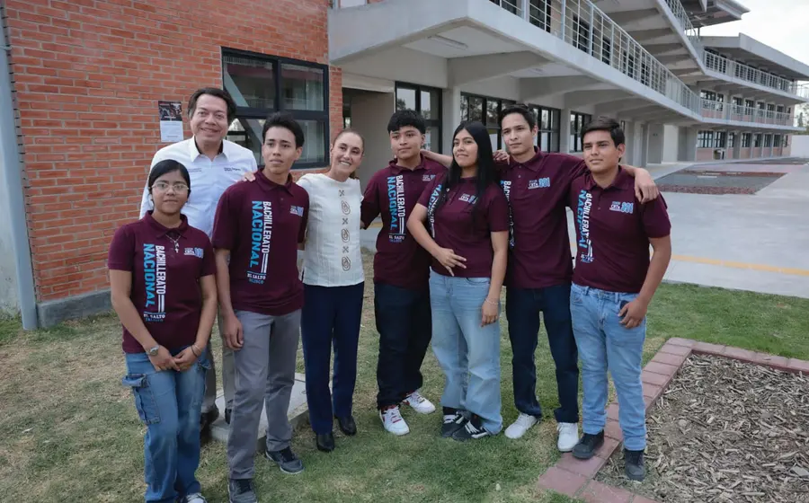 Claudia Sheinbaum inaugura Bachillerato Nacional en El Salto, Jalisco.