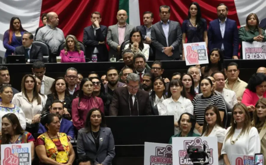 El proyecto busca recomponer la alianza con PT y PVEM. 