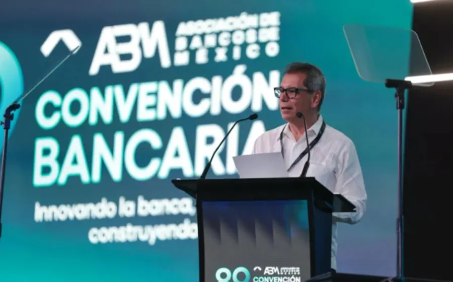 Édgar Amador Zamora, secretario de Hacienda y Crédito Público.