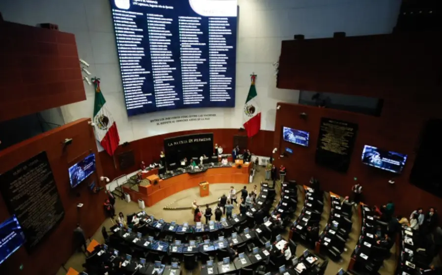 La reforma al artículo 127 busca ahorrar 5 mil mdp al año.