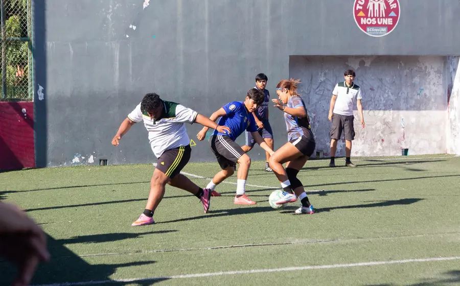 El balón rodó en calles, canchas y espacios públicos en todo el país.
