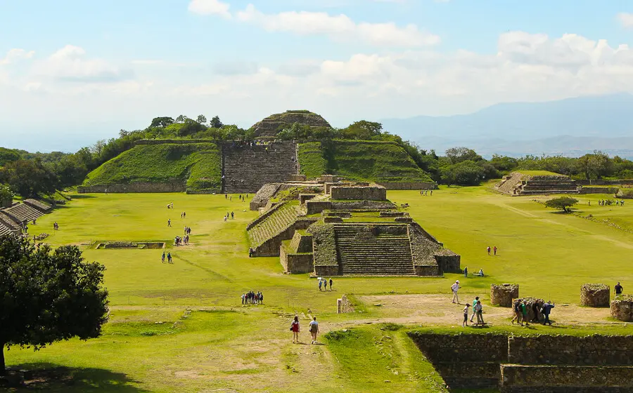 Monte Albán.