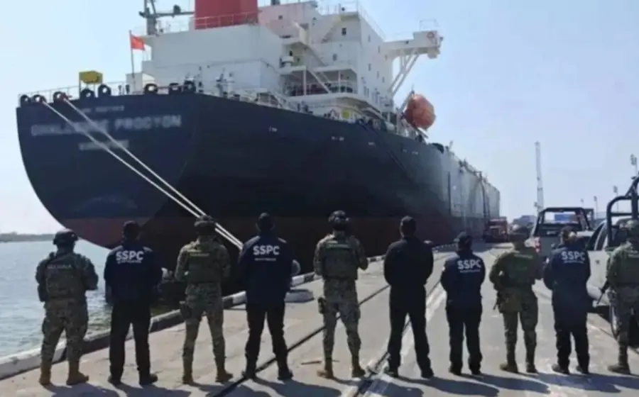 La defensa del contralmirante interpuso un recurso de revisión. 