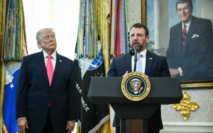 Markwayne Mullin, secretario de Seguridad Nacional de EU.