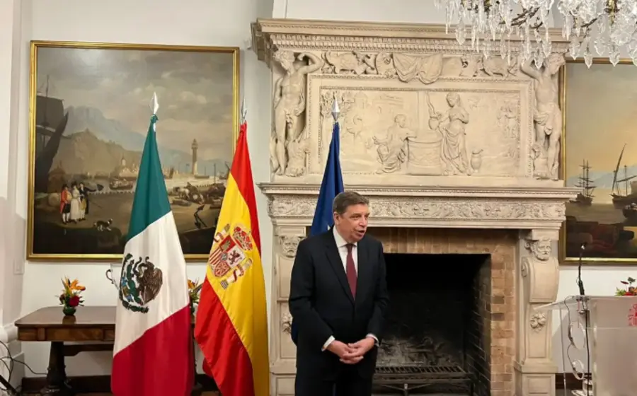 Luis Planas Puchades, ministro de Agricultura, Pesca y Alimentación de la nación ibérica.