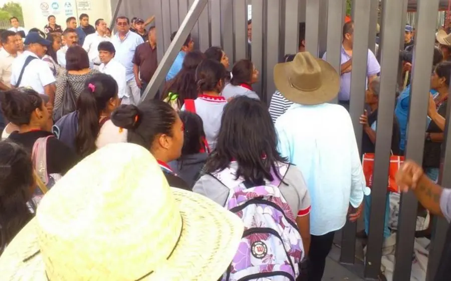 Congreso de Oaxaca modifica protocolos para visitantes.